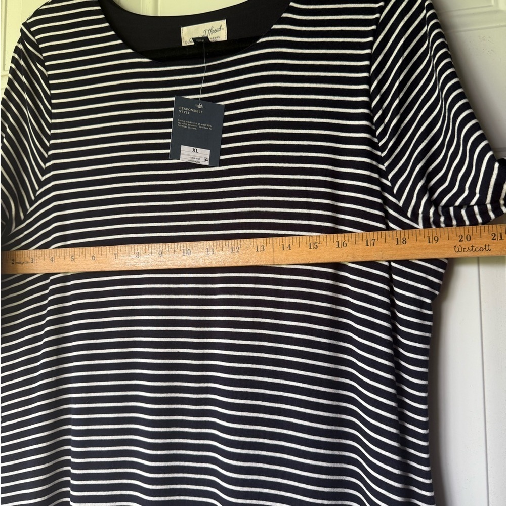 Universal Thread striped Dark Navy Knit Maxi Dress - Picture 4 of 6